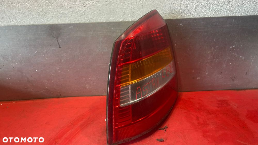 Opel Astra G II HB Lampa Reflektor Lewy Tył Lewa Tylna - 2