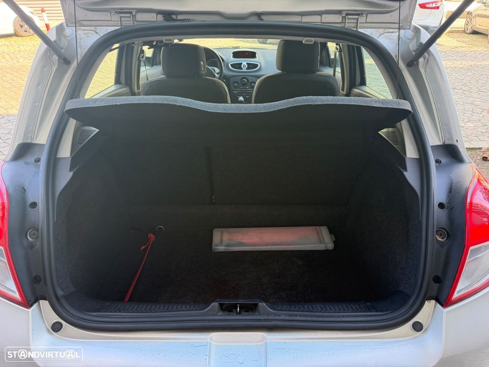 Renault Clio 1.5 dCi Confort - 22