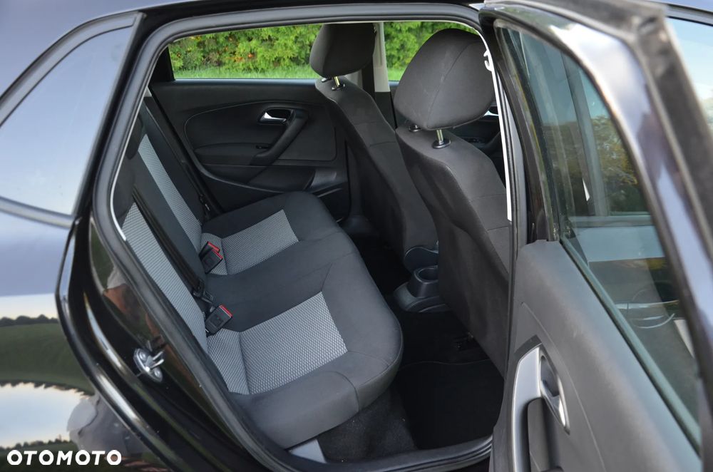Volkswagen Polo - 6