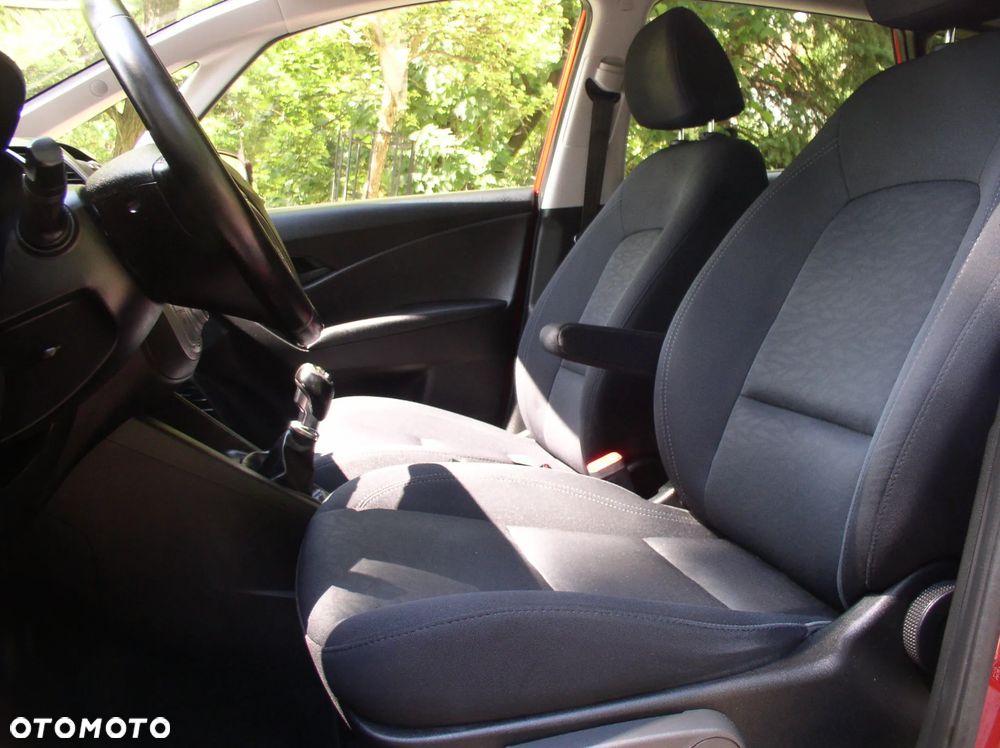 Hyundai ix20 1.4 blue Passion - 12