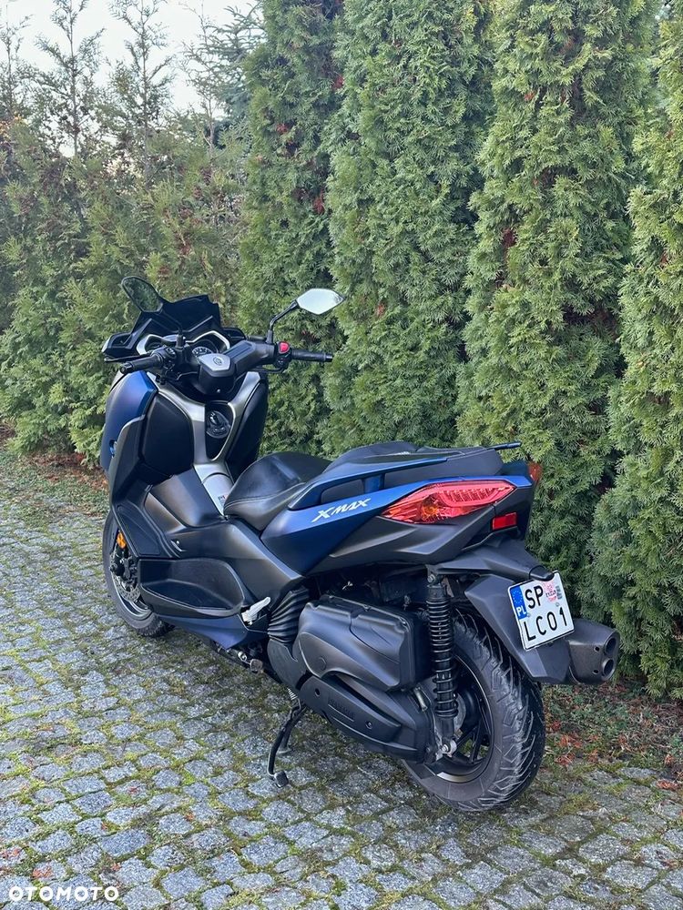Yamaha X-max - 4