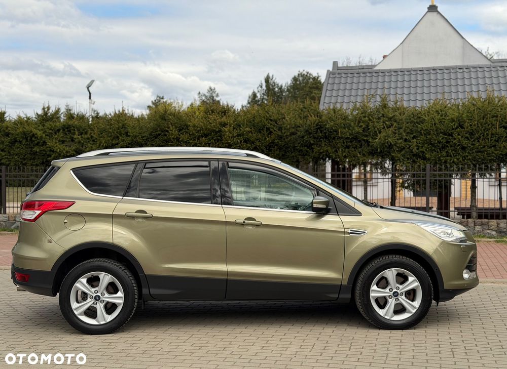 Ford Kuga 2.0 TDCi 4x4 Titanium - 6
