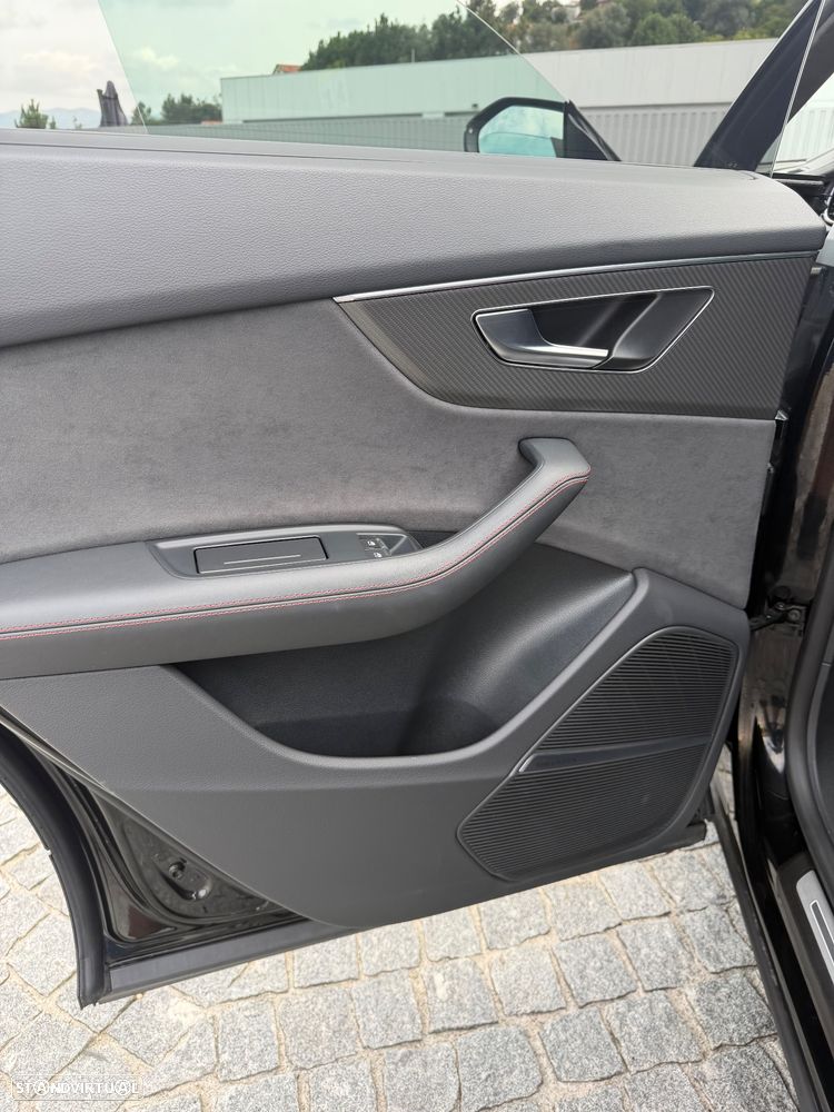 Audi RS Q8 4.0 TFSI quattro Tiptronic - 58