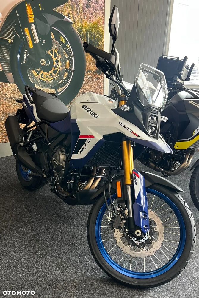 Suzuki V-STROM - 33