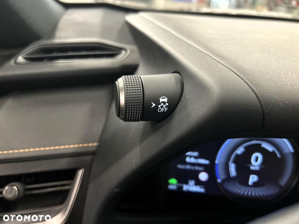 Lexus UX 250h GPF Business 2WD - 19