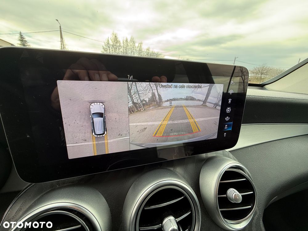 Mercedes-Benz GLC - 13