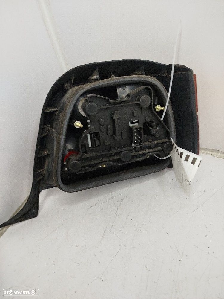 Farolim Stop Esq Bmw 3 Touring (E36) - 3