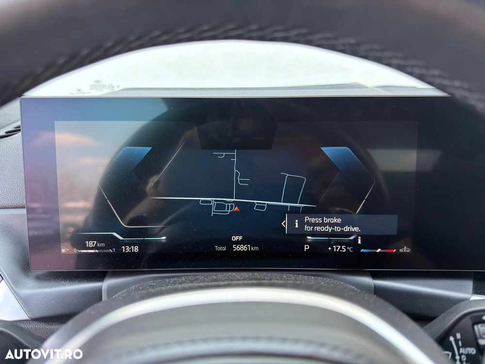 BMW M2 M240i xDrive AT - 19