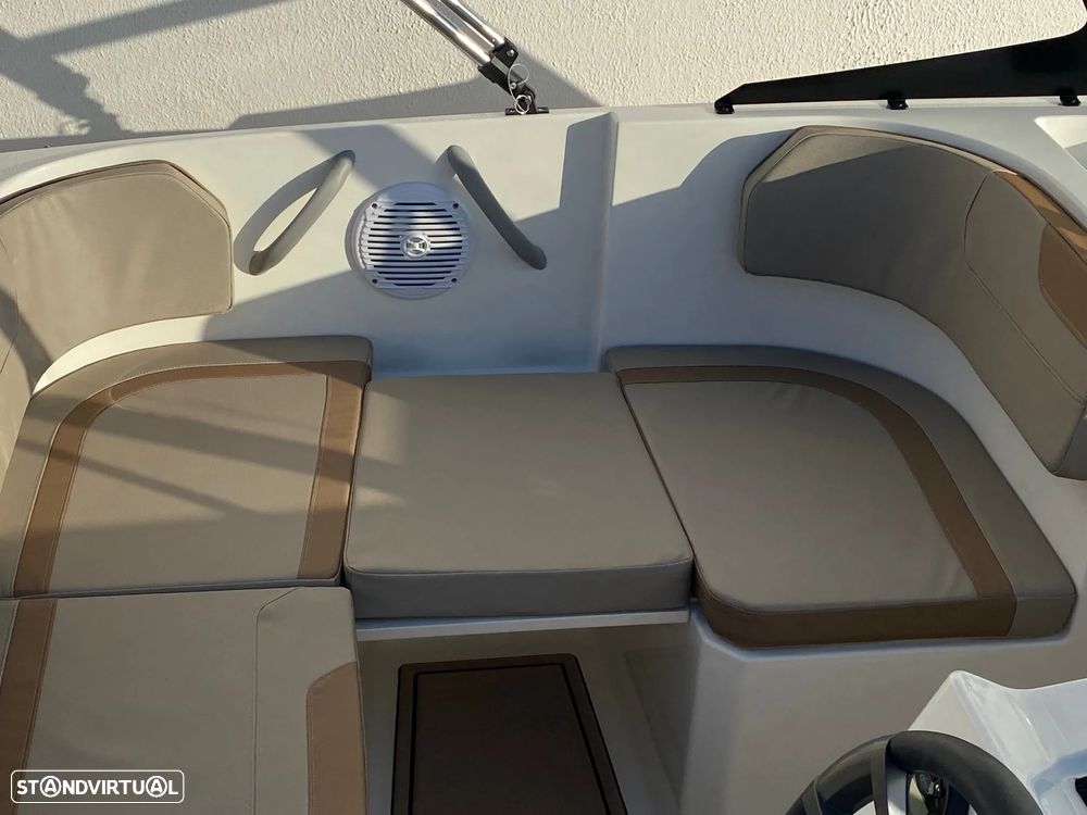 Quicksilver 525 Axess - 18