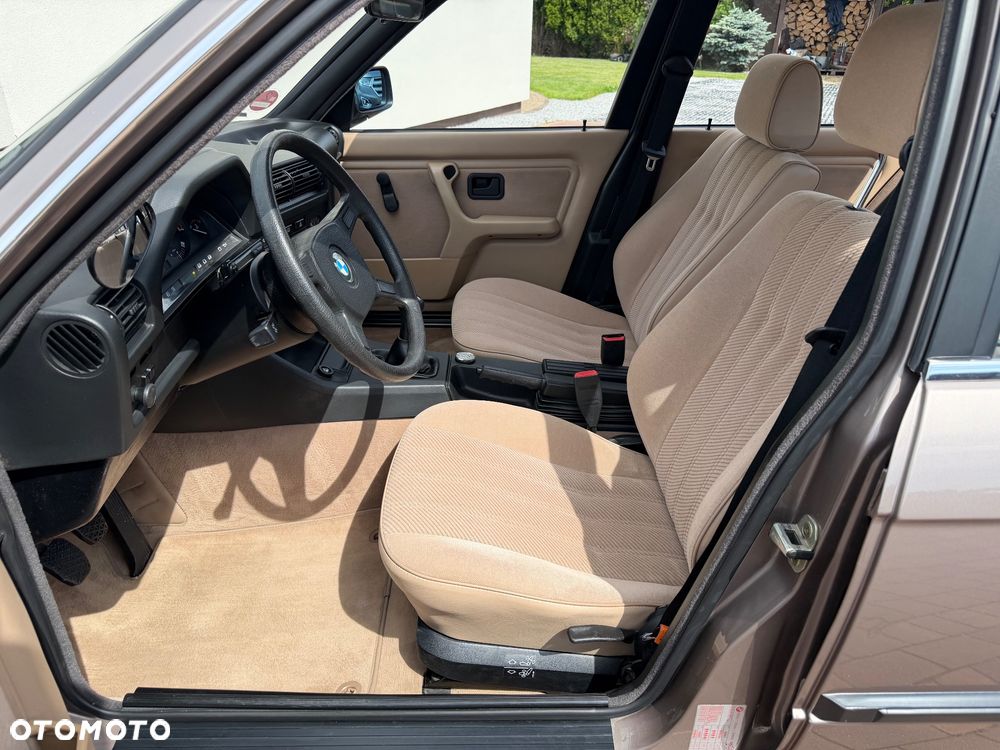 BMW Seria 3 - 21