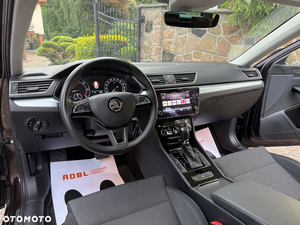 Skoda Superb 2.0 TDI 4x4 DSG Premium Edition - 7