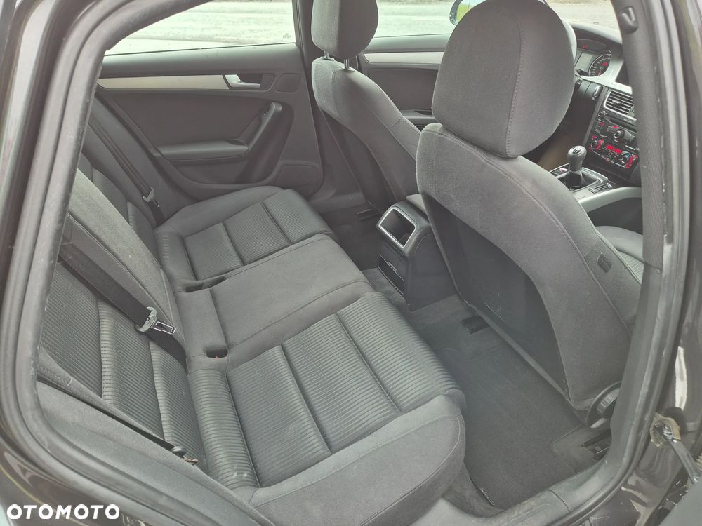Audi A4 - 8