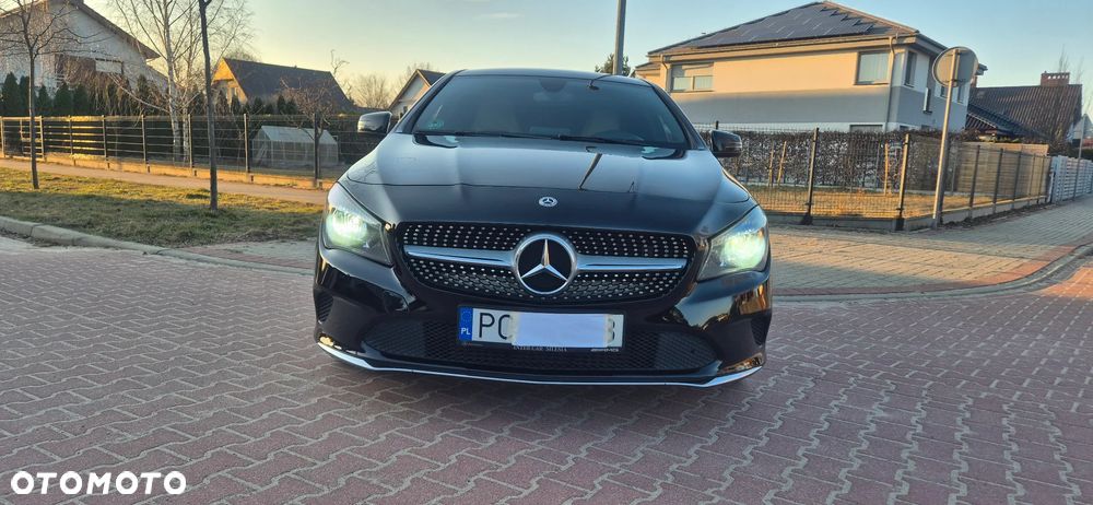 Mercedes-Benz CLA 200 UrbanStyle Edition - 13