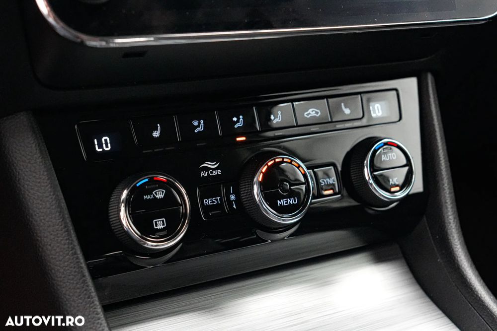 Skoda Superb 2.0 TDI DSG Ambition - 21
