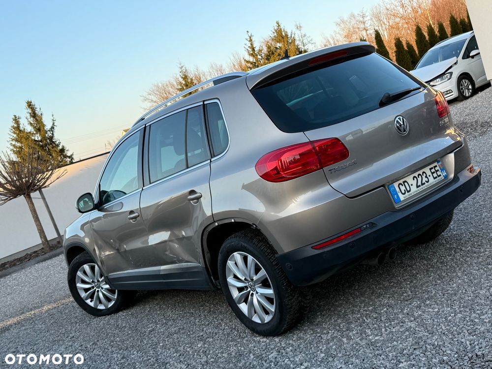Volkswagen Tiguan 2.0 TDI DPF BlueMotion Technology Exclusive - 15