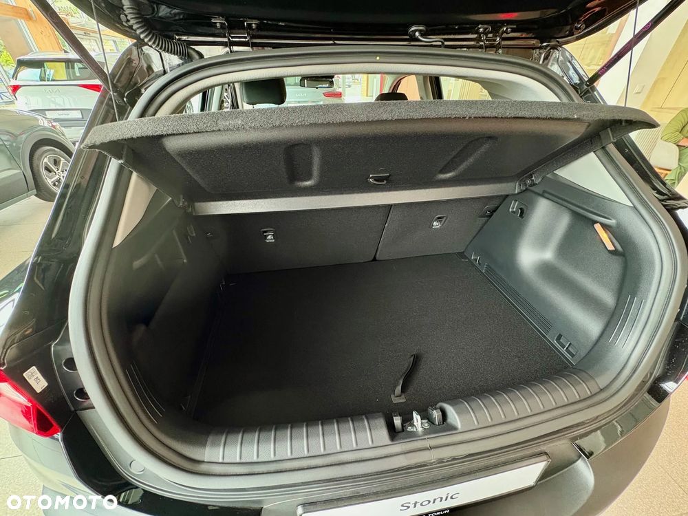 Kia Stonic 1.2 M - 7