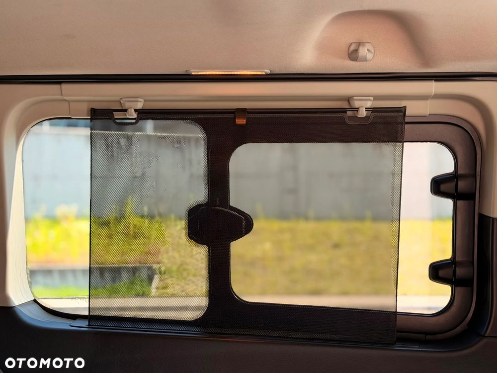 Ford Tourneo Custom 310 L2H1 VA Titanium - 12