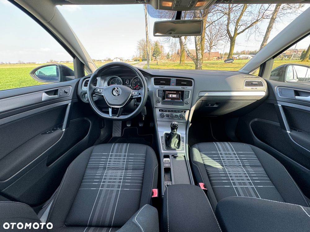 Volkswagen Golf 1.6 TDI BlueMotion Technology Lounge - 22