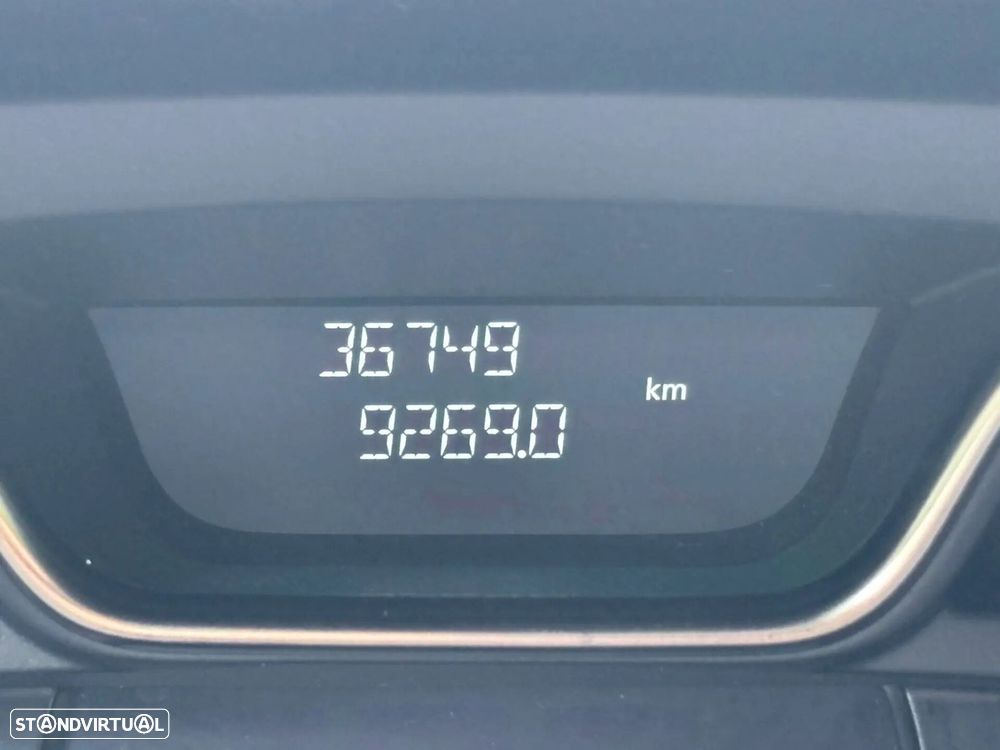 Renault Captur 0.9 TCE Exclusive - 9