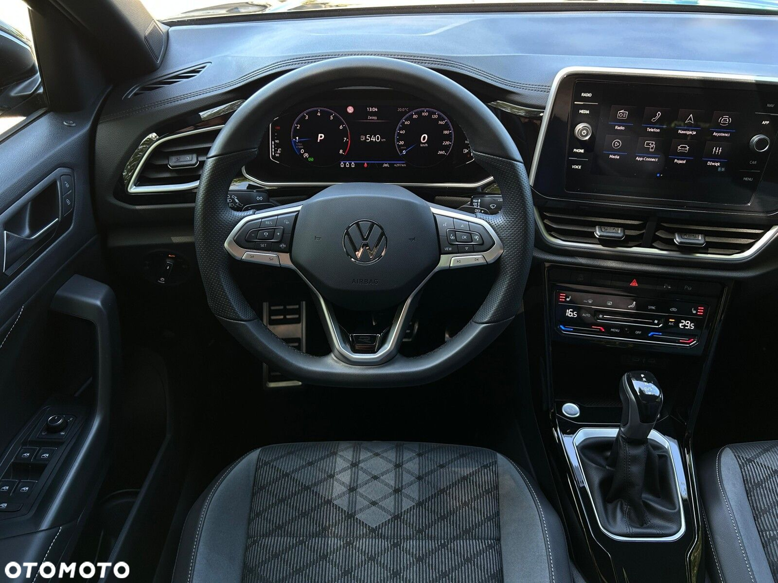 Volkswagen T-Roc 1.5 TSI R-Line DSG - 6