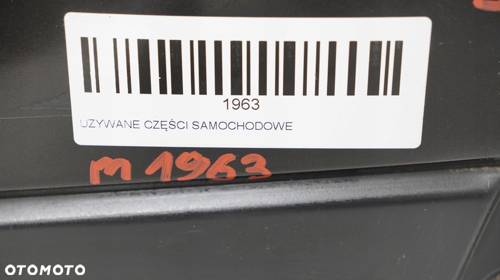 ZDERZAK TYŁ TYLNY NISSAN QASHQAI J10 06-09R PDC Z11 - 7