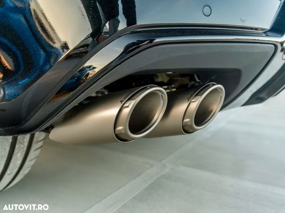 Lamborghini URUS - 7