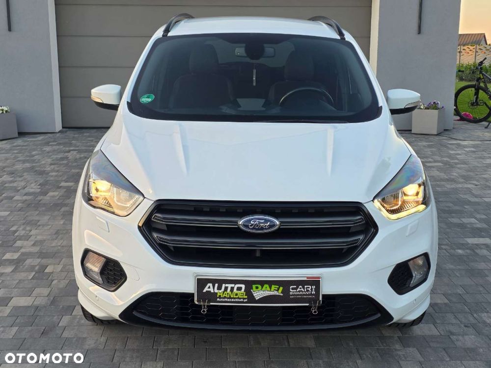 Ford Kuga - 39