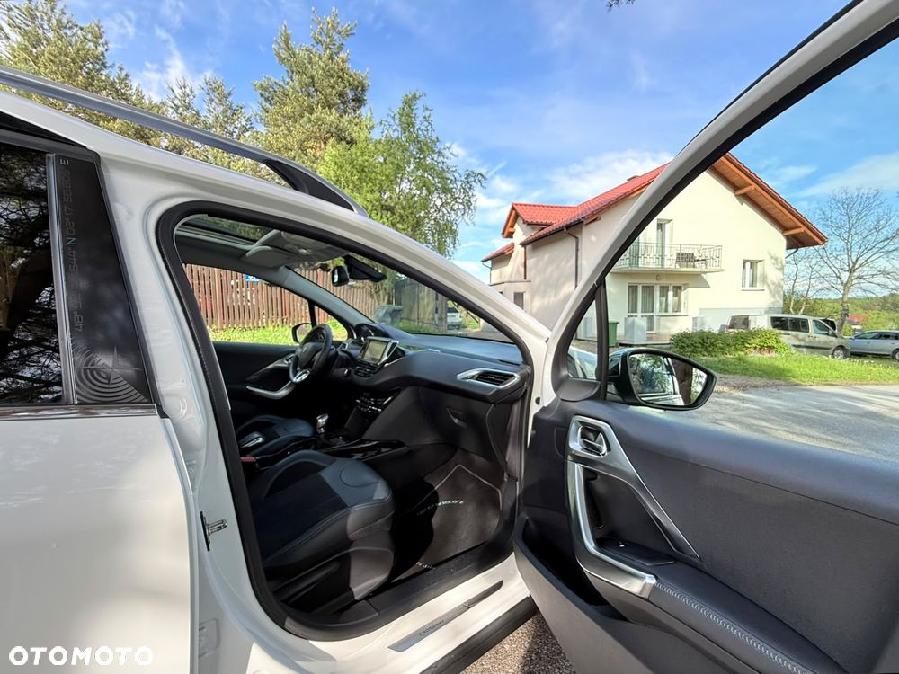 Peugeot 2008 PureTech 110 Stop&Start Crossway - 24
