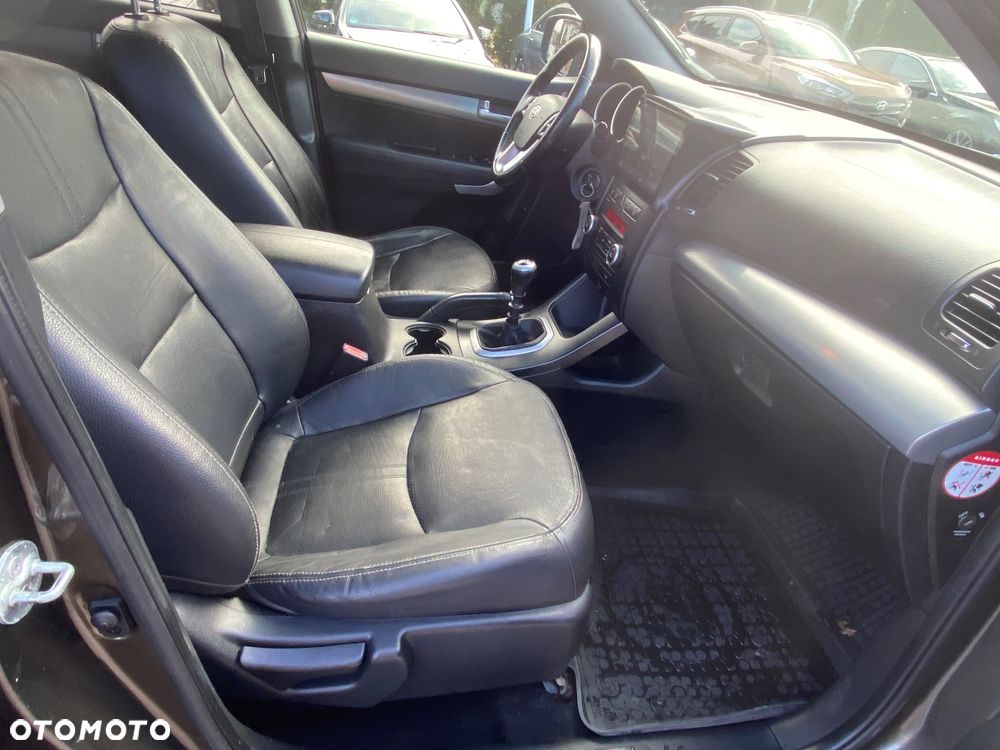 Kia Sorento 2.4 CVVT 4WD Vision - 19