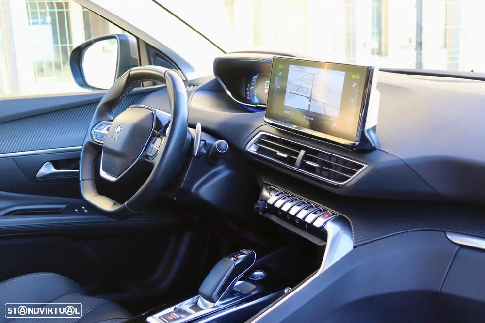 Peugeot 3008 1.6 Hybrid Allure Pack e-EAT8 - 28