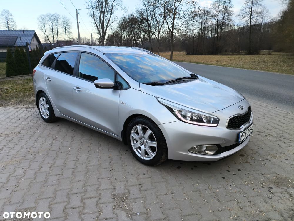 Kia Ceed 1.6 CRDi L - 1