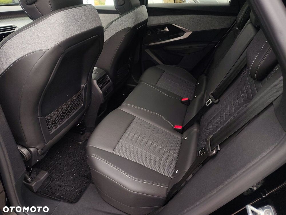 Peugeot 3008 1.2 PureTech mHEV GT E-DCS6 - 24