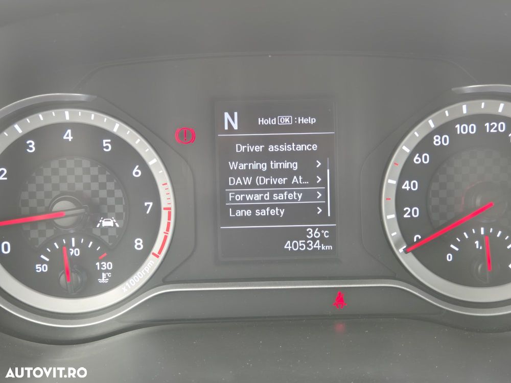 Hyundai i10 1.2 l 84 CP AMT Comfort - 17