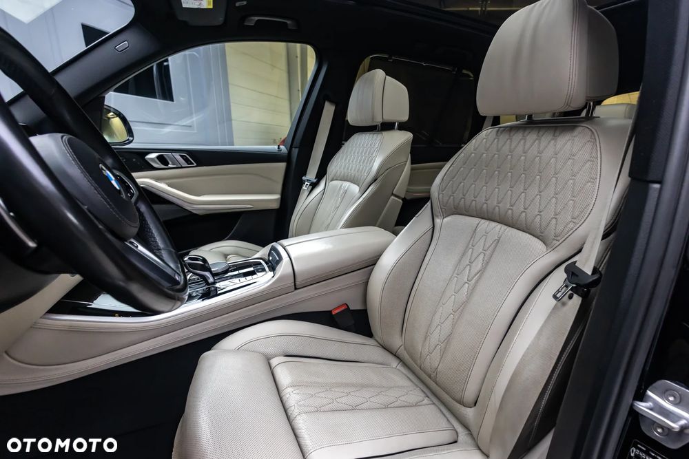 BMW X5 xDrive40i sport - 24