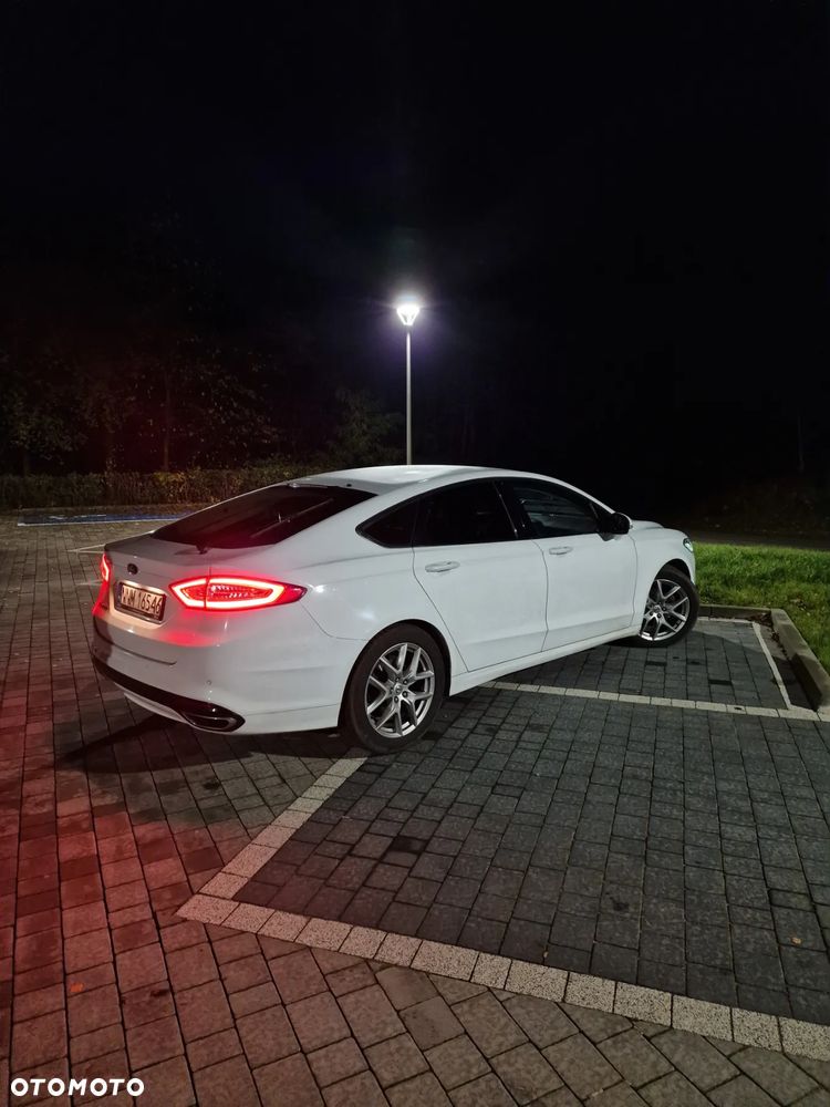 Ford Mondeo 2.0 TDCi Titanium PowerShift - 9