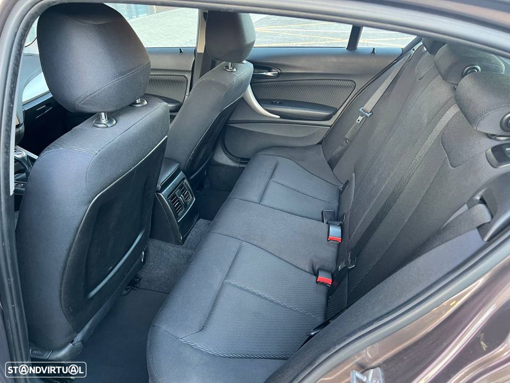 BMW 118 d Urban Line - 17