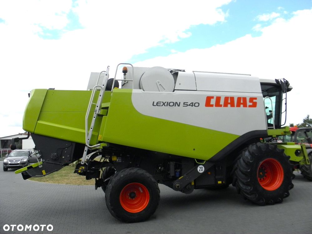 Claas Lexion 540 2006 Rok, heder V 660, Nie Malowany, Stan Bardzo Dobry - 8