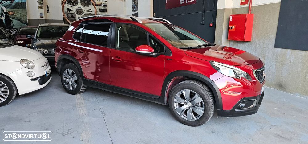 Peugeot 2008 1.5 BlueHDi Signature - 3