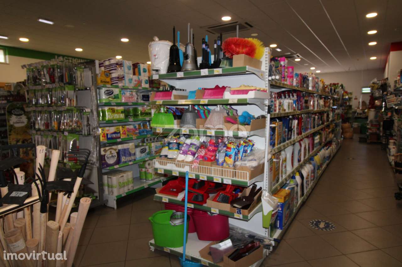 Supermercado/Comércio, Amorosa, Messines, Silves - Grande imagem: 5/30