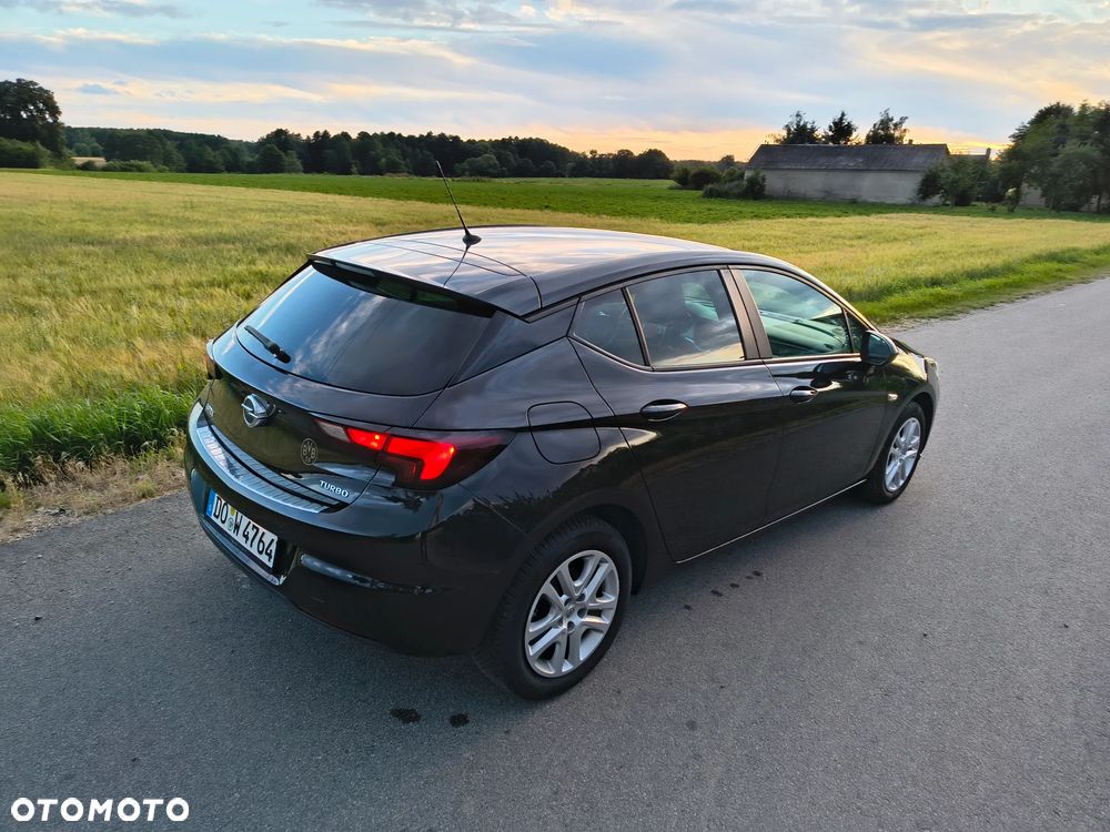 Opel Astra 1.4 Turbo Innovation - 4