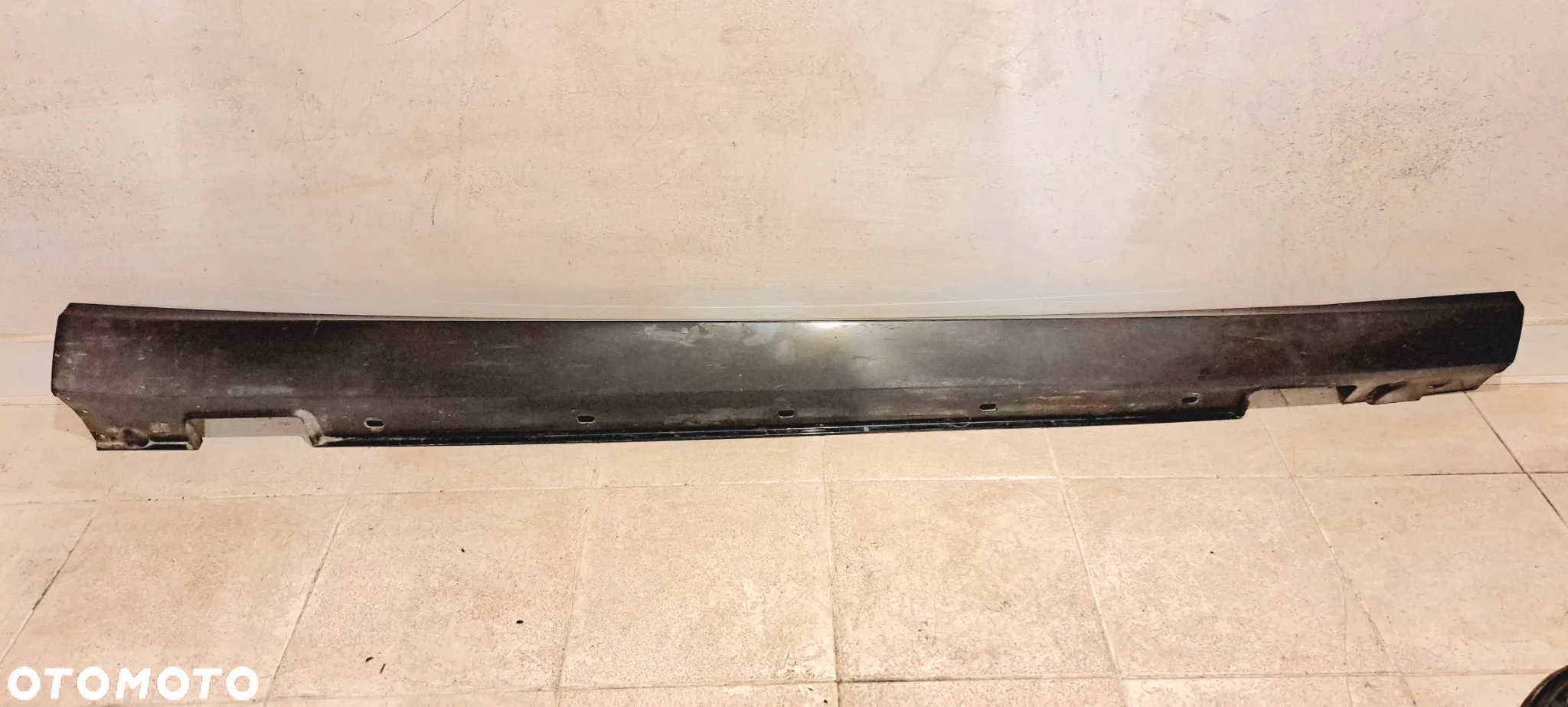 Listwa progowa Prawa Mercedes W212 A2126900240R - 3