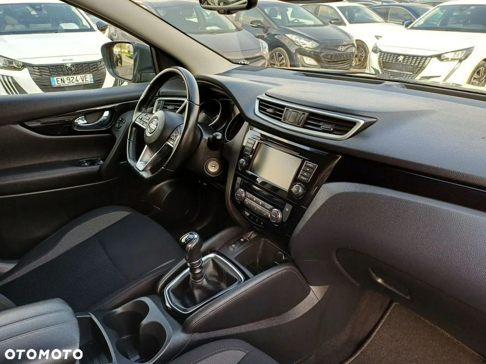 Nissan Qashqai 1.3 DIG-T N-Connecta - 12