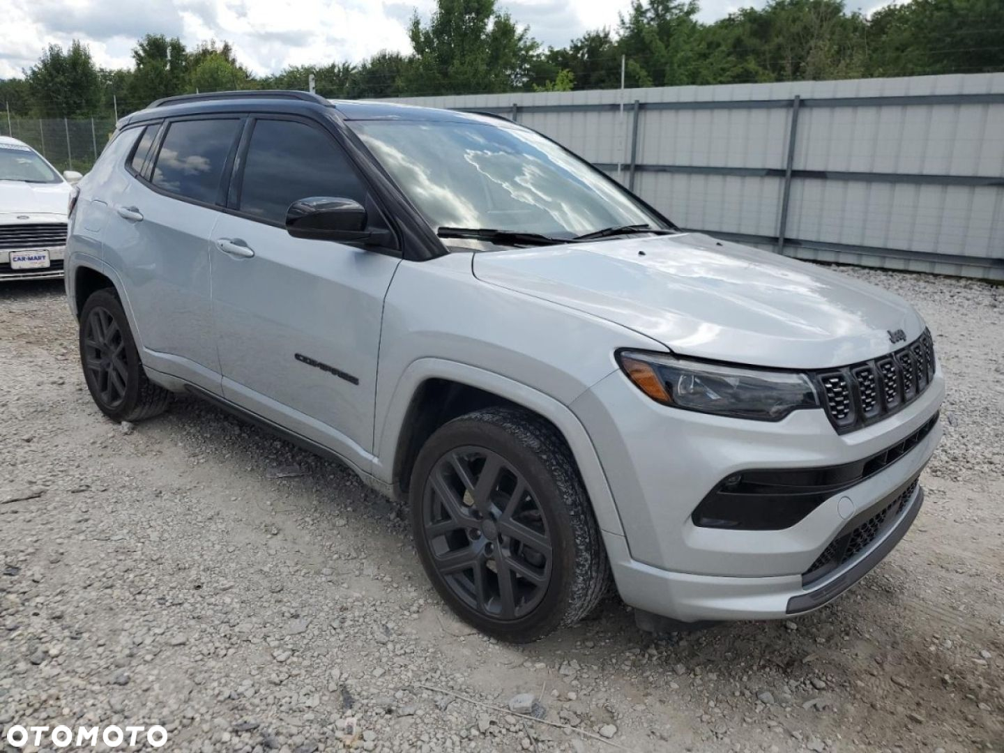Jeep Compass - 2