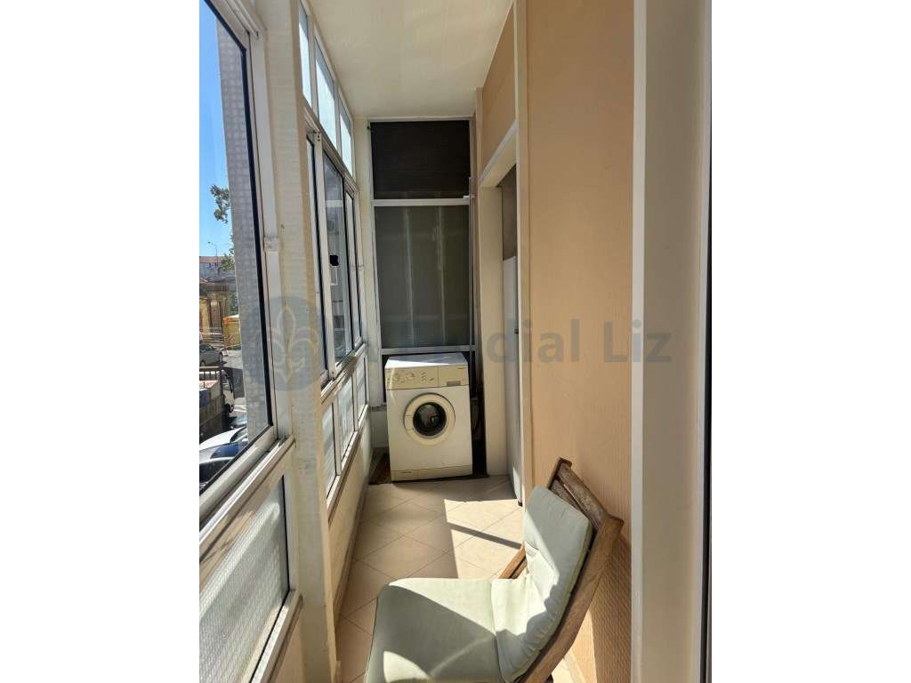 Bairro Santos, Junto ao Restaurante Tia Matilde - Apartamento T1 pa... - Grande imagem: 5/7