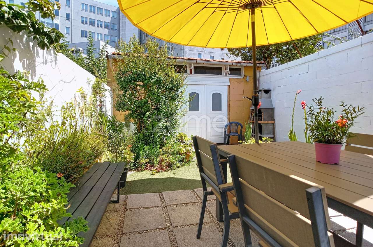 Moradia Renovada com Jardim no Centro de Vila Nova de Gaia - Grande imagem: 5/41