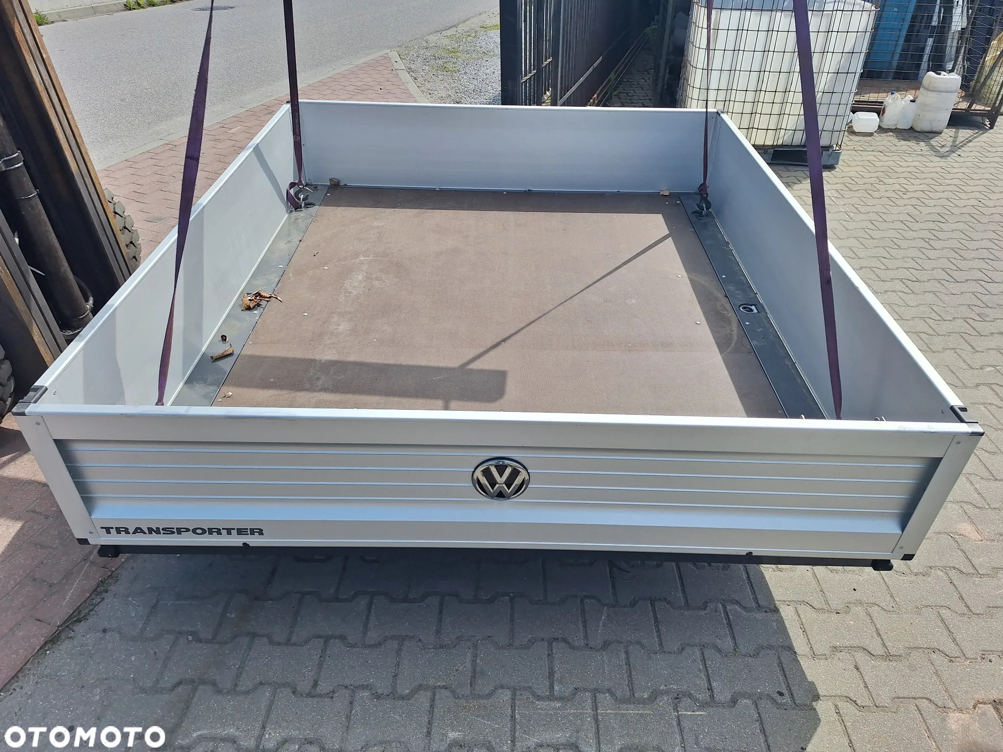 PAKA SKRZYNIA ŁADUNKOWA NOWA - VW TRANSPORTER T6 / T5 RAMA 222 / 200 - 4