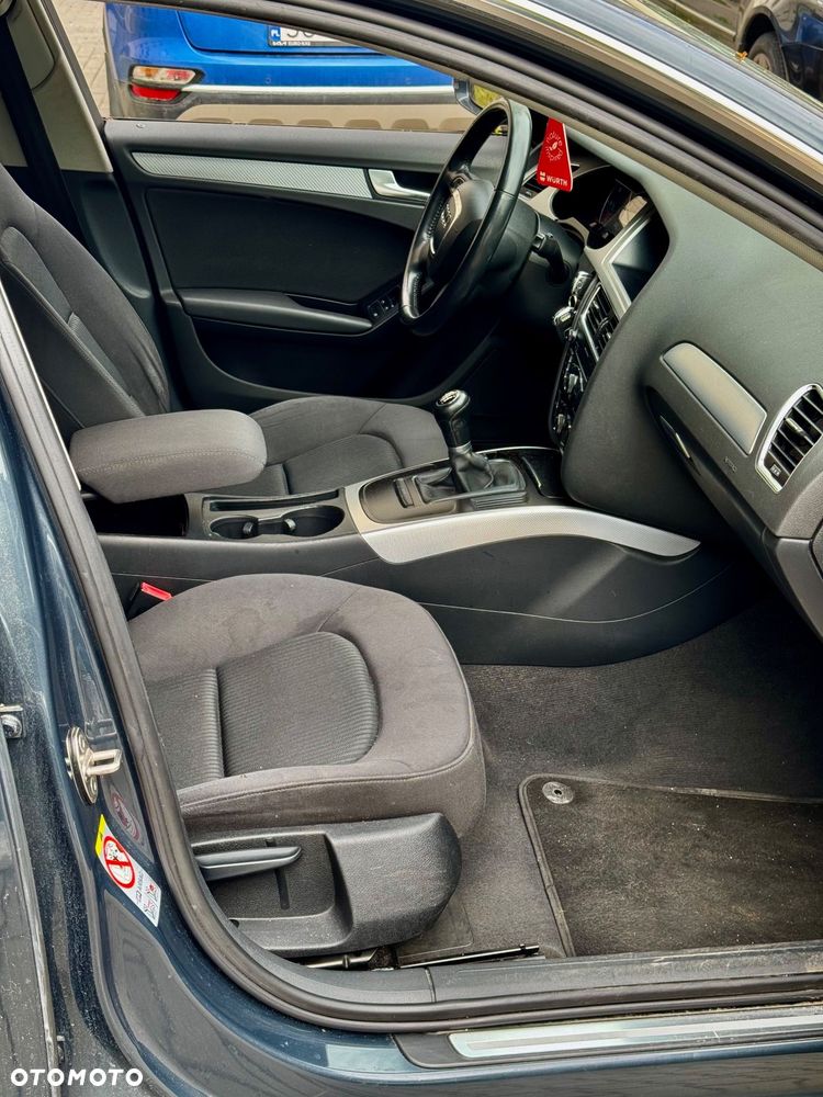 Audi A4 Avant 2.0 TDI - 7
