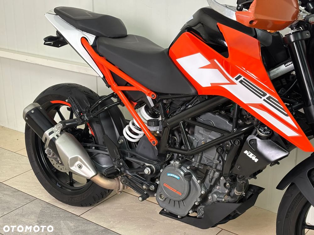 KTM Duke 125 - 9