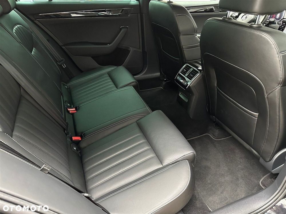 Skoda Superb 2.0 TSI 4x4 L&K DSG - 8
