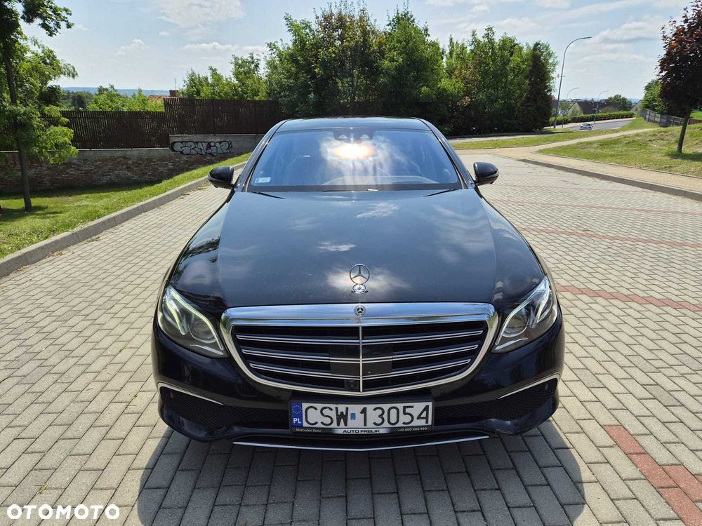 Mercedes-Benz Klasa E - 1